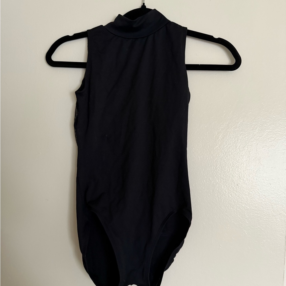 Ainsliewear Open Back Leo